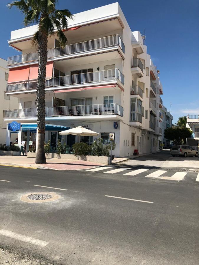 Apartamento A 10 Metros De La Playa Lägenhet La Herradura  Exteriör bild