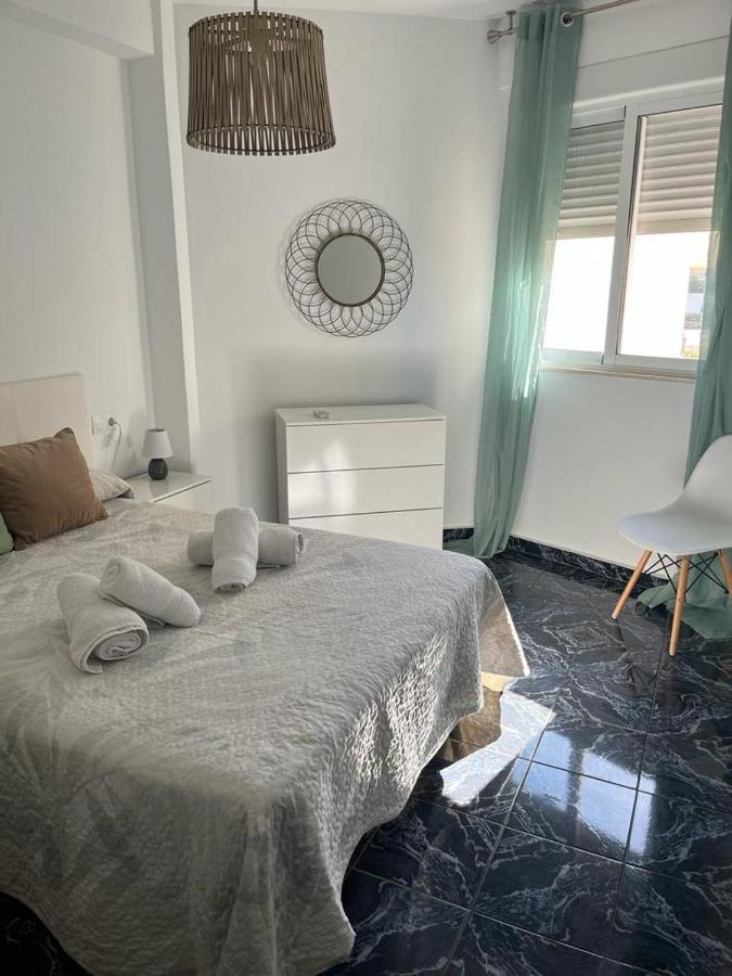 Apartamento A 10 Metros De La Playa Lägenhet La Herradura  Exteriör bild