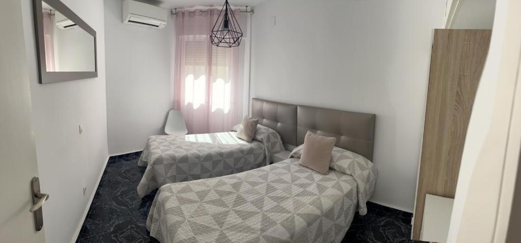Apartamento A 10 Metros De La Playa Lägenhet La Herradura  Exteriör bild